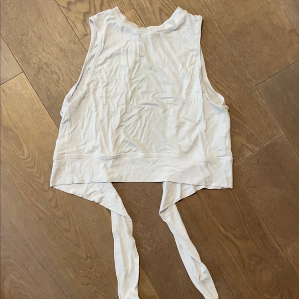 Strut this cropped open back tank NEVER WORN